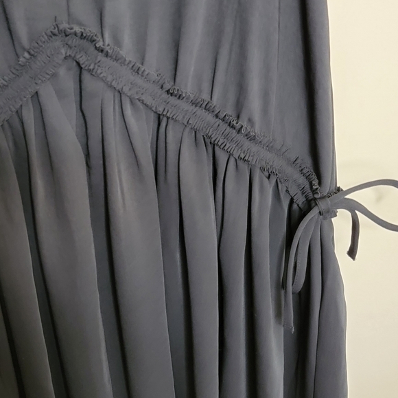 H&M | Black Sleeveless Dress with Gathered Details Size 6 - Picture 3 of 5